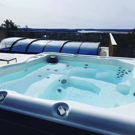 Unique Luxury Sustainable Villa, Stunning View * Naantali
